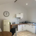 Holiday home Le Petit Paddock Villeneuve-les-Cerfs