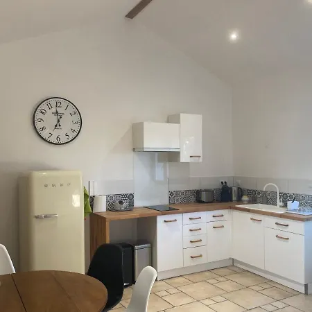 Casa de Férias Le Petit Paddock Villeneuve-les-Cerfs